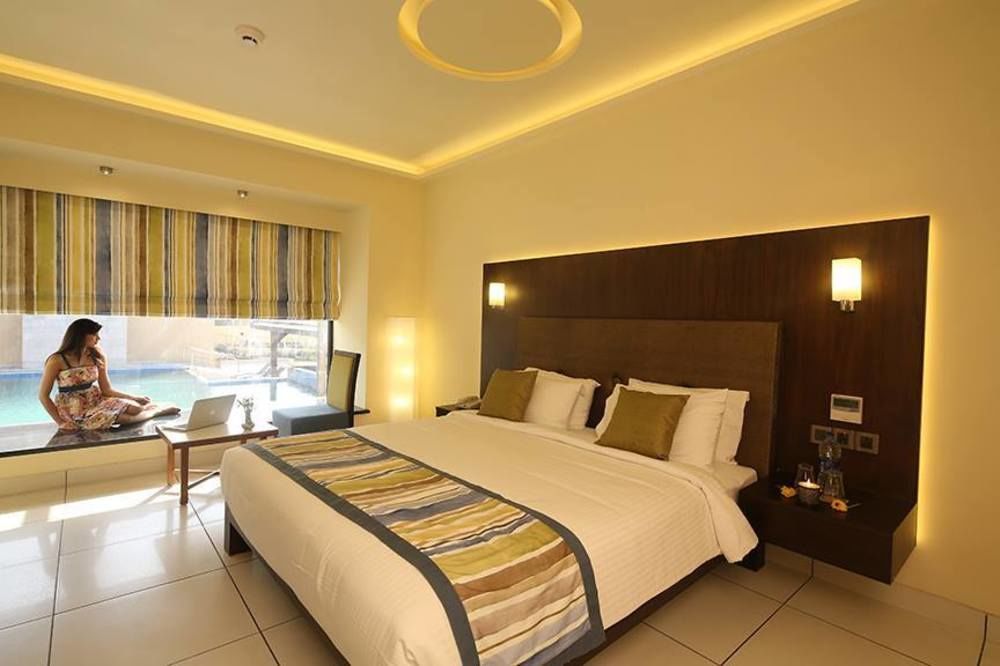 The Gold Beach Resort Daman Exterior foto